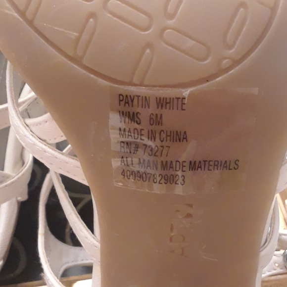 Dress sandals, has small glue flaws from factory. - Picture 2 of 6